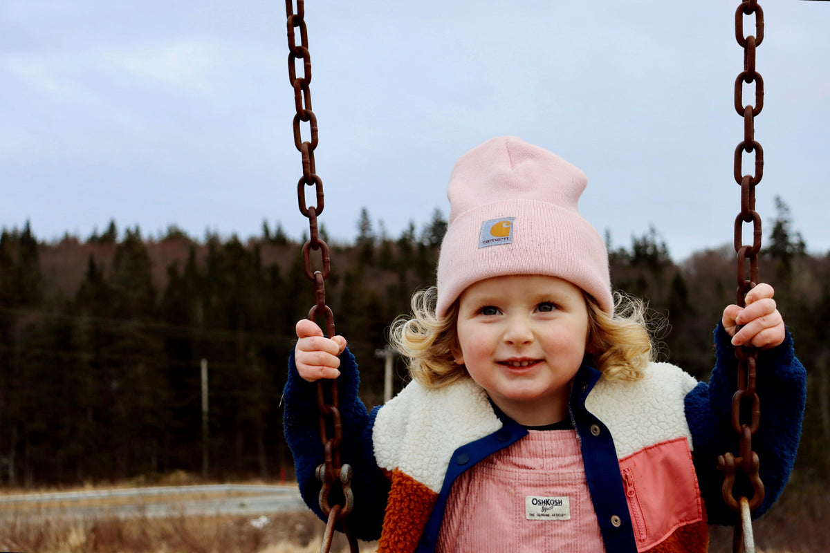 Knitted Baby Hats: Materials, Fit, and Everyday Comfort