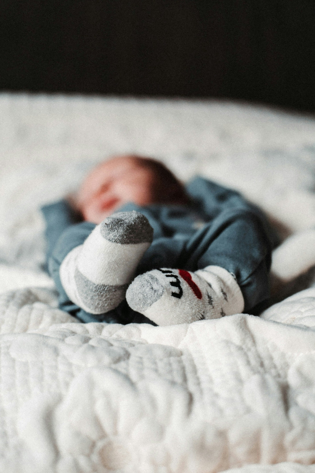 Seasonal Baby Socks: Choosing the Right Thickness