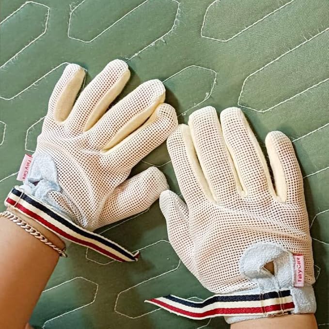 YILIUJIU Thumb Sucking Guard Gloves Thumb Guard to Thumb Sucking Stop for Kids Nail Biting Stop and Five Fingers Sucking Stop for Baby (S)
