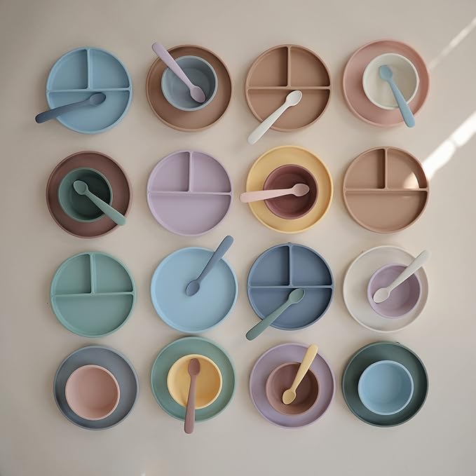 mushie Classic Silicone Suction Plate | BPA-Free Non-Slip Design (Natural)