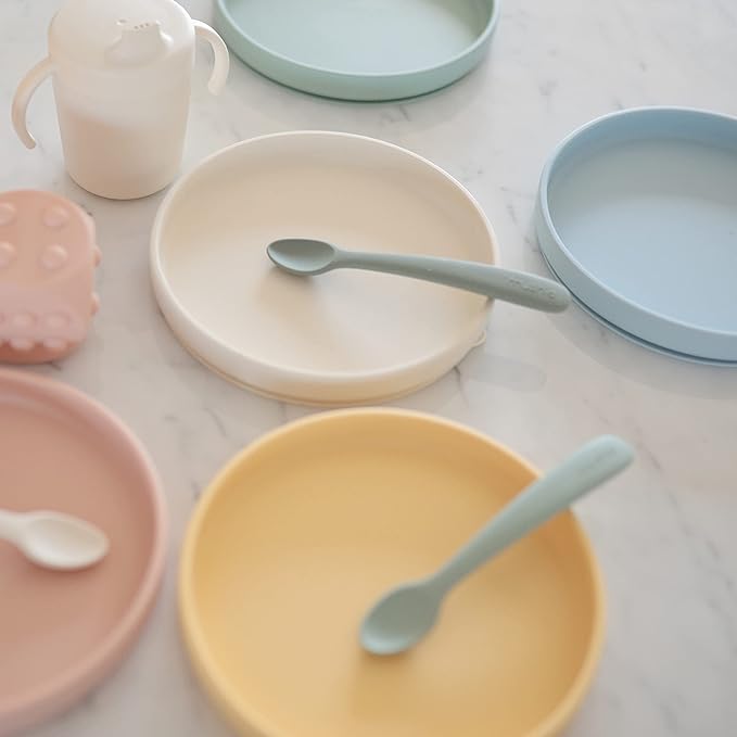 mushie Classic Silicone Suction Plate | BPA-Free Non-Slip Design (Cloudy Mauve)