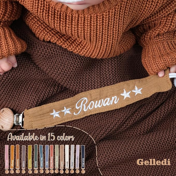 Personalized Bohemian Pacifier Clip Embroidered with Name is The Perfect Newborn Gift Made from eco-Friendly Bamboo!（Green）